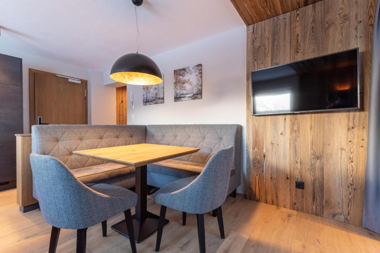 A Casa Aquamarin Apartment Solden Bagian luar foto